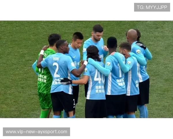 大连英博稳定阵容，吕鹏迎接新挑战